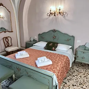 in-the-center-of-florence.it-tuscanyhotel.com/