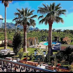 Laura 3*, Giardini-Naxos Italia